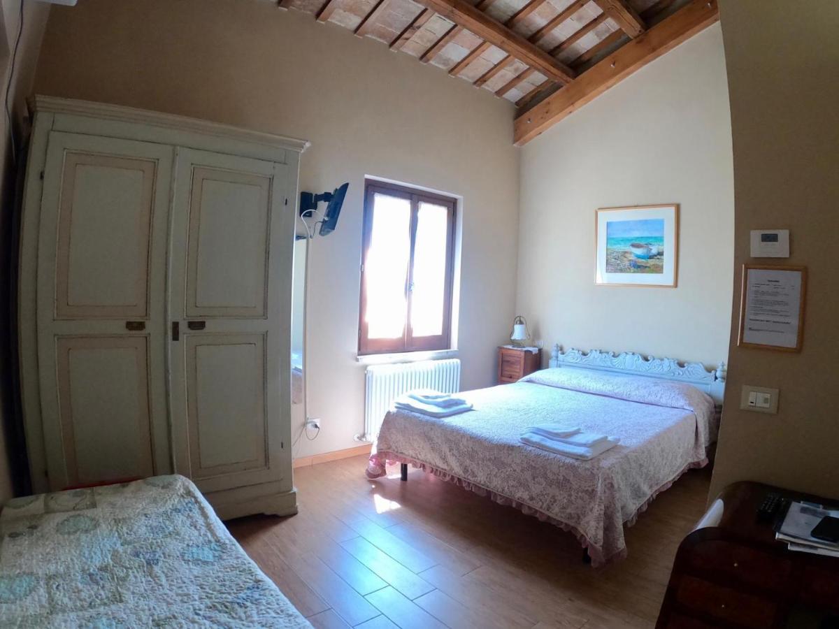 Fontebella Panzió Montemarciano Kültér fotó